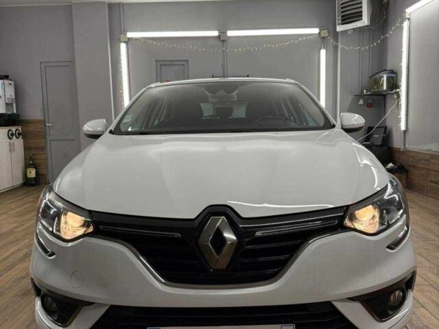 Білий Рено Меган, об'ємом двигуна 1.5 л та пробігом 190 тис. км за 12900 $, фото 3 на Automoto.ua