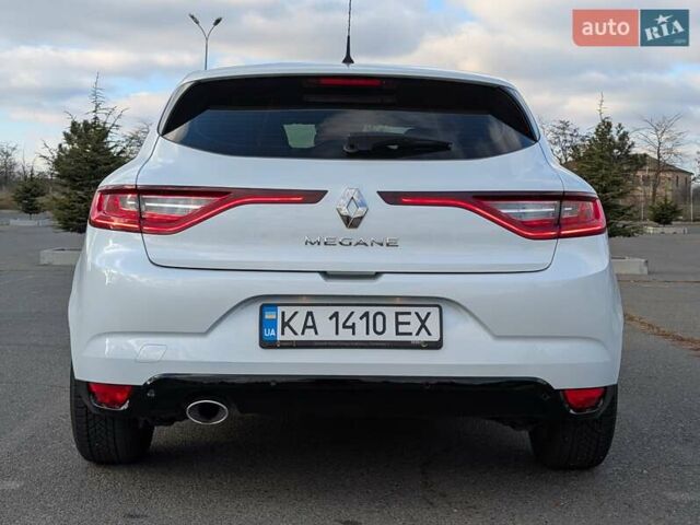 Белый Рено Меган, объемом двигателя 1.46 л и пробегом 112 тыс. км за 14000 $, фото 21 на Automoto.ua