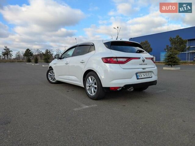 Белый Рено Меган, объемом двигателя 1.46 л и пробегом 112 тыс. км за 14000 $, фото 15 на Automoto.ua