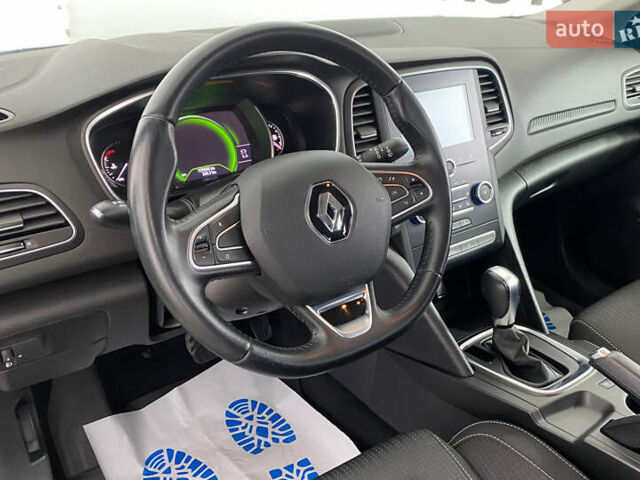 Білий Рено Меган, об'ємом двигуна 1.46 л та пробігом 179 тис. км за 15450 $, фото 5 на Automoto.ua