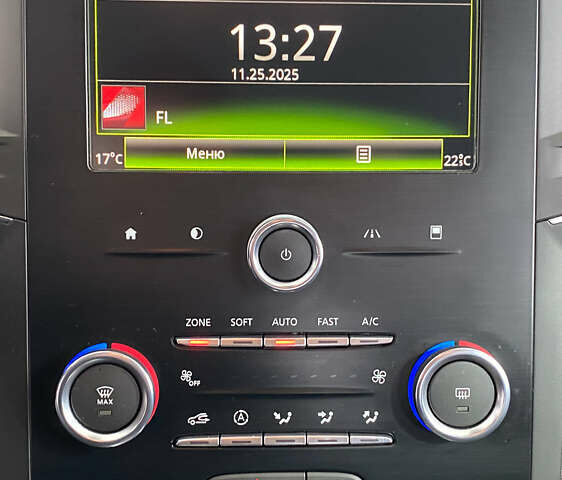 Білий Рено Меган, об'ємом двигуна 1.46 л та пробігом 179 тис. км за 15450 $, фото 23 на Automoto.ua