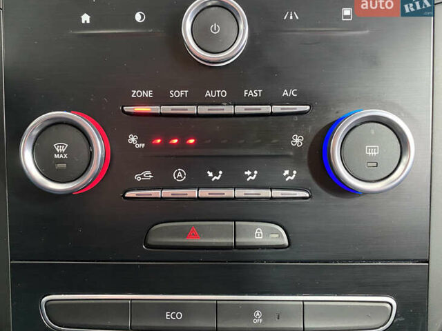 Білий Рено Меган, об'ємом двигуна 1.46 л та пробігом 179 тис. км за 15450 $, фото 20 на Automoto.ua