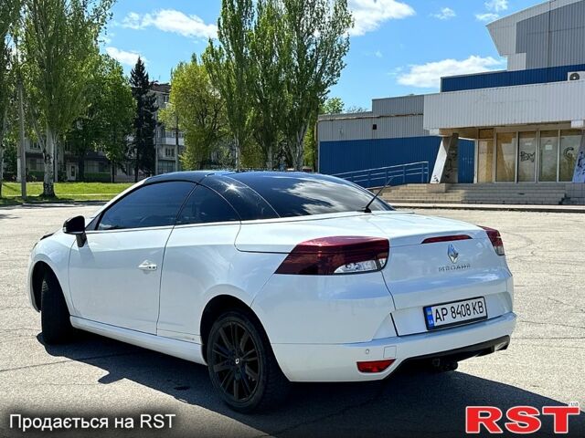 Белый Рено Меган, объемом двигателя 1.9 л и пробегом 180 тыс. км за 7555 $, фото 9 на Automoto.ua