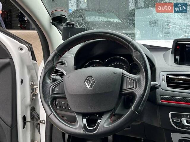Білий Рено Меган, об'ємом двигуна 1.6 л та пробігом 155 тис. км за 10190 $, фото 23 на Automoto.ua