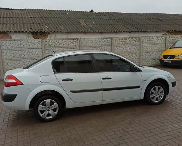 Білий Рено Меган, об'ємом двигуна 1.6 л та пробігом 280 тис. км за 3250 $, фото 6 на Automoto.ua