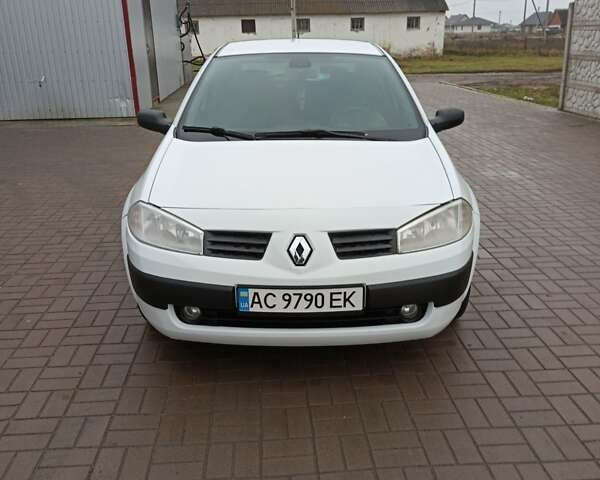 Білий Рено Меган, об'ємом двигуна 1.6 л та пробігом 280 тис. км за 3250 $, фото 4 на Automoto.ua