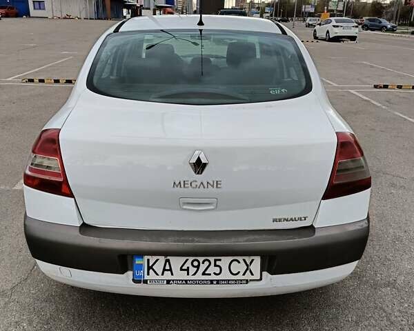 Білий Рено Меган, об'ємом двигуна 0 л та пробігом 256 тис. км за 4200 $, фото 2 на Automoto.ua