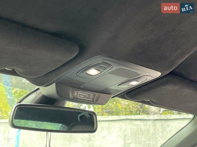 Белый Рено Меган, объемом двигателя 1.46 л и пробегом 239 тыс. км за 13490 $, фото 31 на Automoto.ua