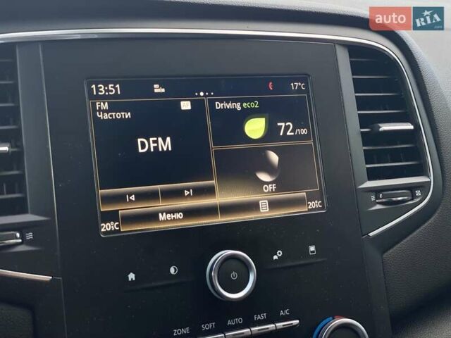 Белый Рено Меган, объемом двигателя 1.46 л и пробегом 150 тыс. км за 13990 $, фото 17 на Automoto.ua