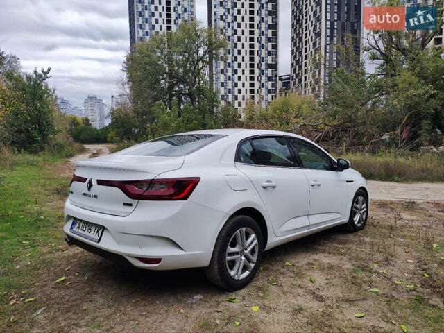 Білий Рено Меган, об'ємом двигуна 1.46 л та пробігом 150 тис. км за 13300 $, фото 3 на Automoto.ua