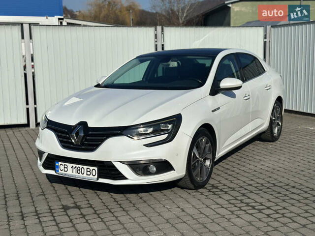 Белый Рено Меган, объемом двигателя 1.46 л и пробегом 199 тыс. км за 14299 $, фото 1 на Automoto.ua