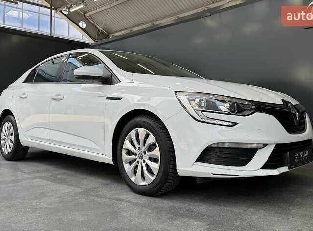 Білий Рено Меган, об'ємом двигуна 1.5 л та пробігом 94 тис. км за 14500 $, фото 22 на Automoto.ua