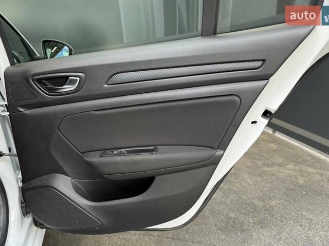 Білий Рено Меган, об'ємом двигуна 1.5 л та пробігом 94 тис. км за 14500 $, фото 40 на Automoto.ua