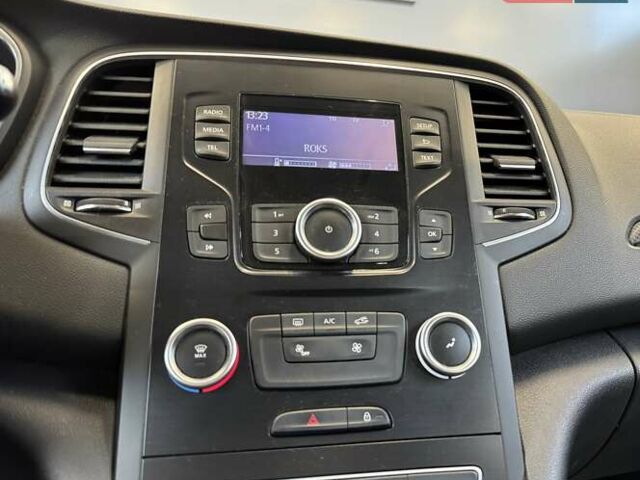 Білий Рено Меган, об'ємом двигуна 1.5 л та пробігом 94 тис. км за 14500 $, фото 31 на Automoto.ua