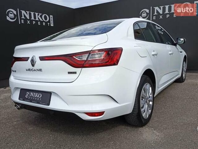 Білий Рено Меган, об'ємом двигуна 1.5 л та пробігом 79 тис. км за 15600 $, фото 10 на Automoto.ua