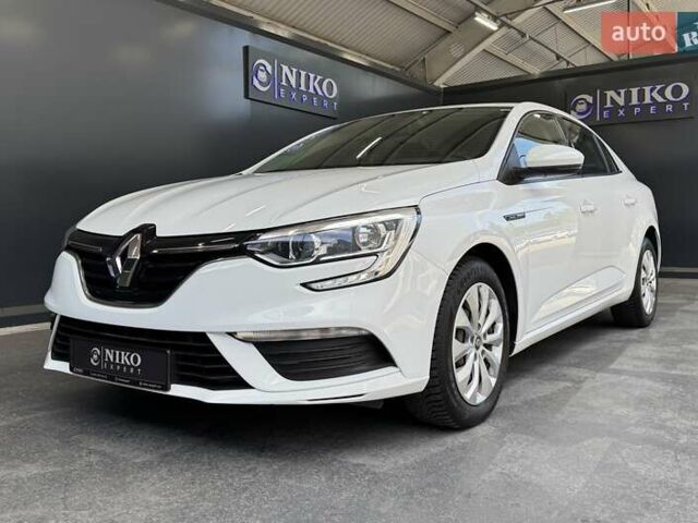 Білий Рено Меган, об'ємом двигуна 1.5 л та пробігом 94 тис. км за 14500 $, фото 4 на Automoto.ua