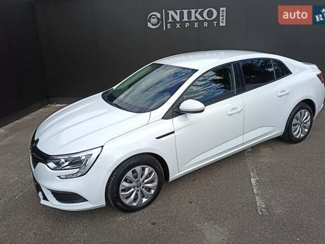 Білий Рено Меган, об'ємом двигуна 1.5 л та пробігом 79 тис. км за 15600 $, фото 3 на Automoto.ua