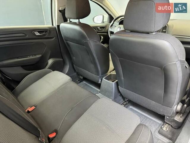 Білий Рено Меган, об'ємом двигуна 1.5 л та пробігом 94 тис. км за 14500 $, фото 36 на Automoto.ua