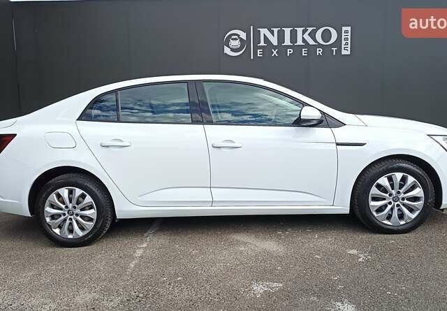 Білий Рено Меган, об'ємом двигуна 1.5 л та пробігом 79 тис. км за 15600 $, фото 14 на Automoto.ua