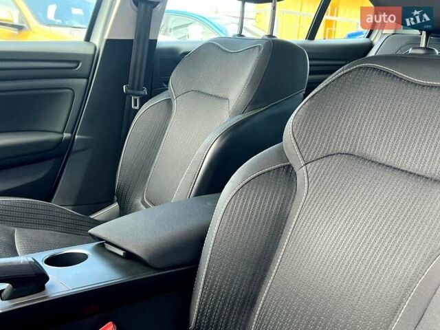 Белый Рено Меган, объемом двигателя 1.46 л и пробегом 80 тыс. км за 16500 $, фото 29 на Automoto.ua