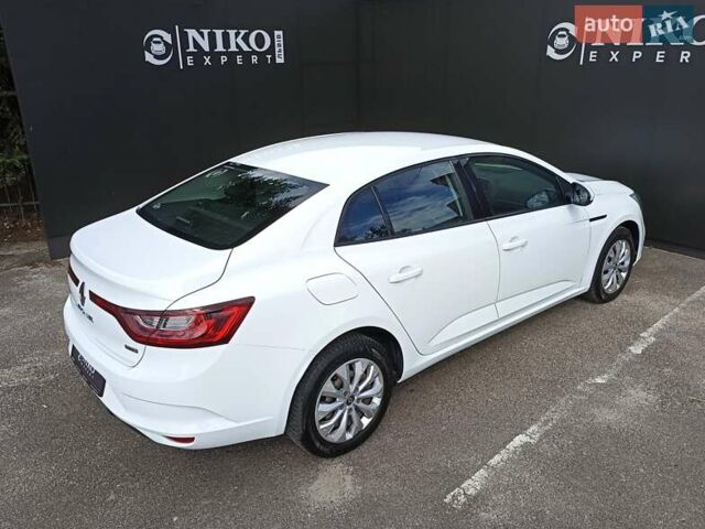 Білий Рено Меган, об'ємом двигуна 1.5 л та пробігом 79 тис. км за 15600 $, фото 13 на Automoto.ua