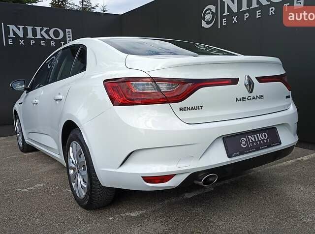 Білий Рено Меган, об'ємом двигуна 1.5 л та пробігом 79 тис. км за 15600 $, фото 8 на Automoto.ua