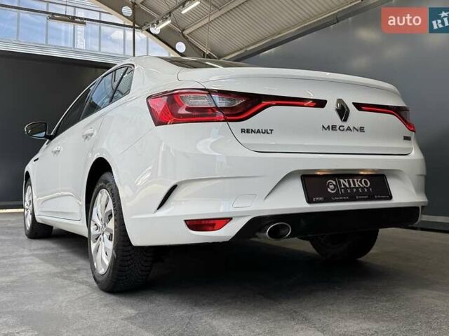 Білий Рено Меган, об'ємом двигуна 1.5 л та пробігом 94 тис. км за 14500 $, фото 13 на Automoto.ua