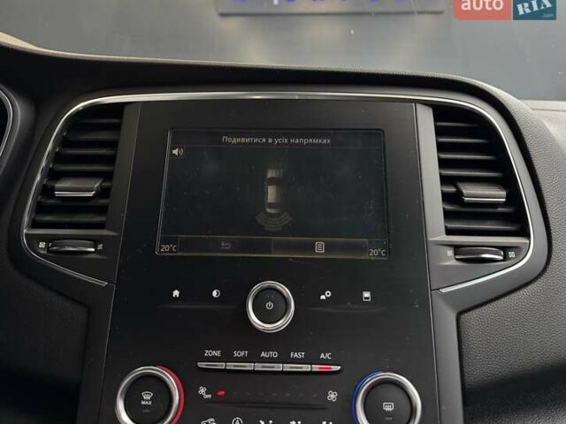 Белый Рено Меган, объемом двигателя 1.5 л и пробегом 122 тыс. км за 15900 $, фото 30 на Automoto.ua