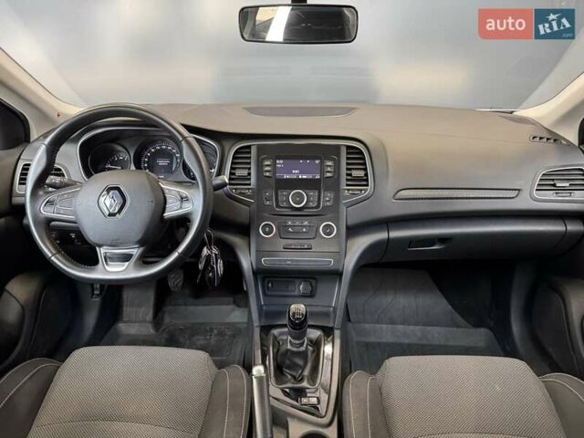 Білий Рено Меган, об'ємом двигуна 1.5 л та пробігом 94 тис. км за 14500 $, фото 29 на Automoto.ua