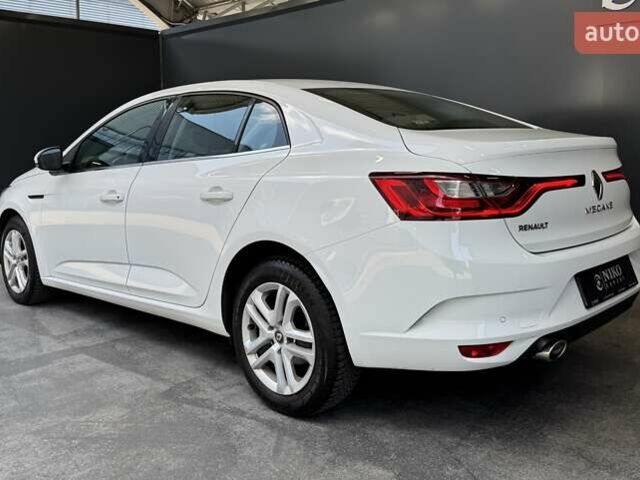 Белый Рено Меган, объемом двигателя 1.5 л и пробегом 88 тыс. км за 15900 $, фото 15 на Automoto.ua