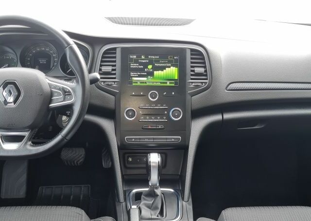 Белый Рено Меган, объемом двигателя 1.6 л и пробегом 137 тыс. км за 13900 $, фото 8 на Automoto.ua