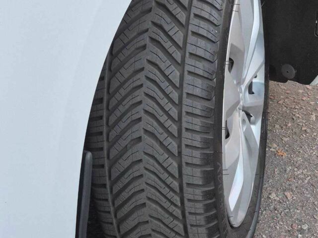 Білий Рено Меган, об'ємом двигуна 1.6 л та пробігом 143 тис. км за 334 $, фото 1 на Automoto.ua