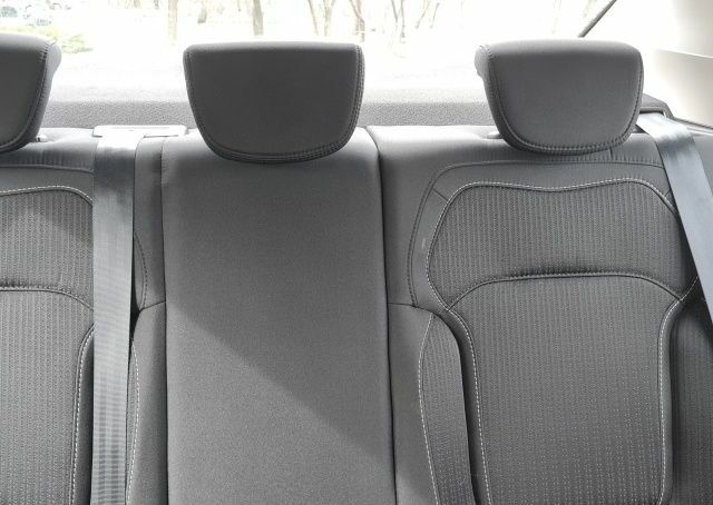 Белый Рено Меган, объемом двигателя 1.6 л и пробегом 137 тыс. км за 13900 $, фото 9 на Automoto.ua