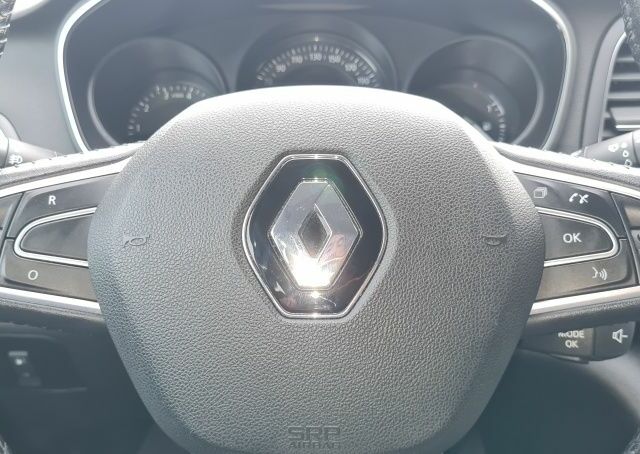 Белый Рено Меган, объемом двигателя 1.6 л и пробегом 137 тыс. км за 13900 $, фото 20 на Automoto.ua