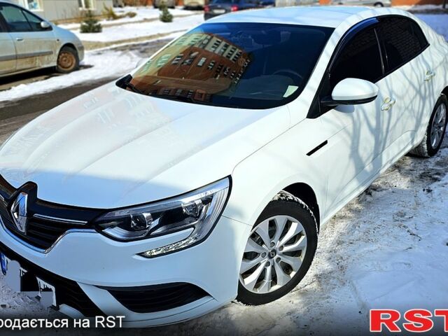 Белый Рено Меган, объемом двигателя 16 л и пробегом 58 тыс. км за 11400 $, фото 1 на Automoto.ua