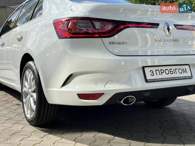 Білий Рено Меган, об'ємом двигуна 0 л та пробігом 107 тис. км за 15200 $, фото 9 на Automoto.ua