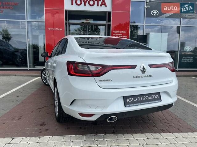 Білий Рено Меган, об'ємом двигуна 1.46 л та пробігом 107 тис. км за 14036 $, фото 5 на Automoto.ua