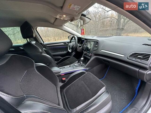 Білий Рено Меган, об'ємом двигуна 1.46 л та пробігом 144 тис. км за 15500 $, фото 18 на Automoto.ua