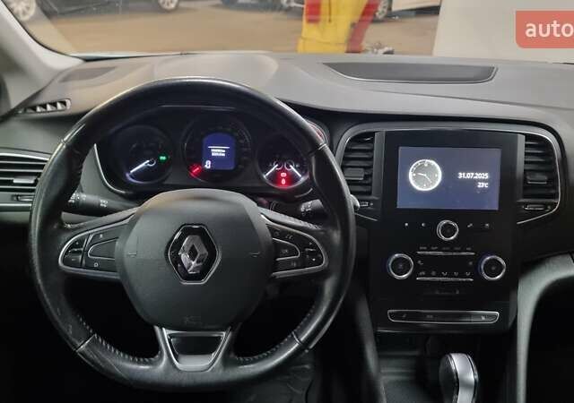 Белый Рено Меган, объемом двигателя 1.46 л и пробегом 190 тыс. км за 13700 $, фото 8 на Automoto.ua