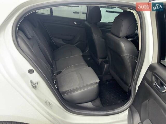 Білий Рено Меган, об'ємом двигуна 1.6 л та пробігом 52 тис. км за 13200 $, фото 8 на Automoto.ua