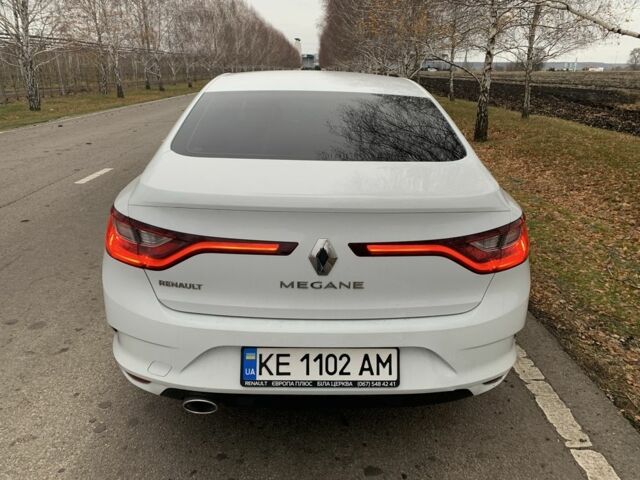 Белый Рено Меган, объемом двигателя 1.5 л и пробегом 100 тыс. км за 16500 $, фото 3 на Automoto.ua