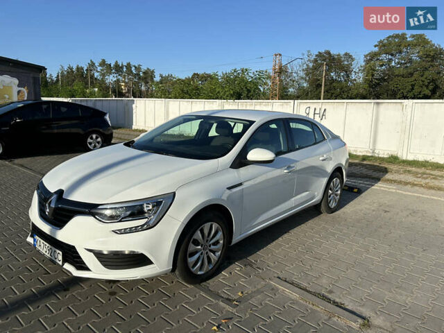Білий Рено Меган, об'ємом двигуна 1.6 л та пробігом 77 тис. км за 15900 $, фото 5 на Automoto.ua