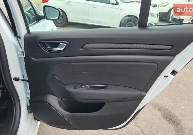 Белый Рено Меган, объемом двигателя 1.5 л и пробегом 128 тыс. км за 14990 $, фото 31 на Automoto.ua