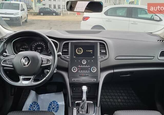 Белый Рено Меган, объемом двигателя 1.5 л и пробегом 128 тыс. км за 14990 $, фото 24 на Automoto.ua