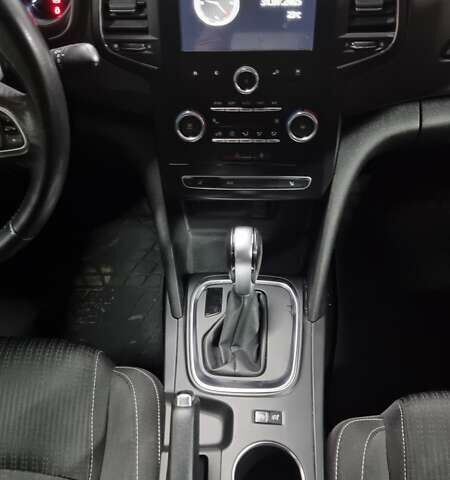 Белый Рено Меган, объемом двигателя 1.46 л и пробегом 190 тыс. км за 13700 $, фото 7 на Automoto.ua