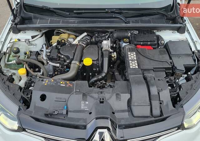 Белый Рено Меган, объемом двигателя 1.5 л и пробегом 128 тыс. км за 14990 $, фото 32 на Automoto.ua