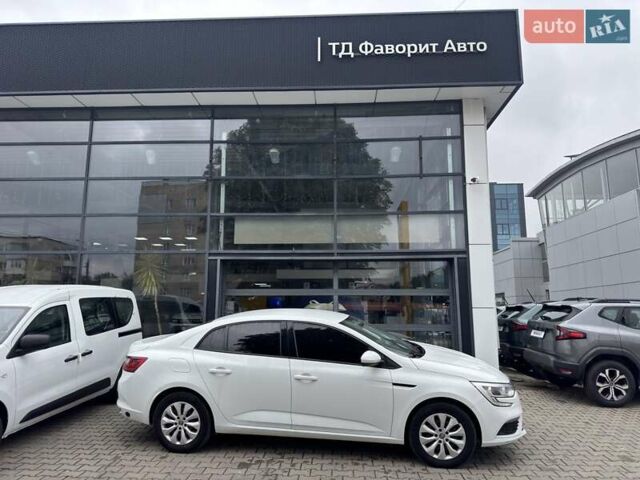Білий Рено Меган, об'ємом двигуна 1.6 л та пробігом 52 тис. км за 13200 $, фото 3 на Automoto.ua