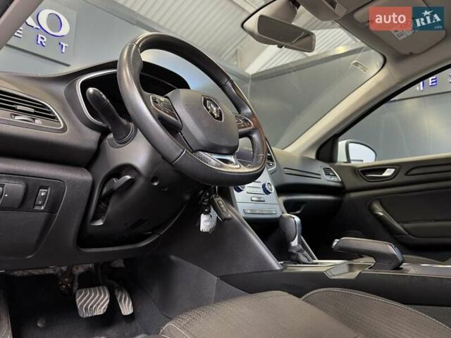 Белый Рено Меган, объемом двигателя 1.5 л и пробегом 102 тыс. км за 14800 $, фото 36 на Automoto.ua