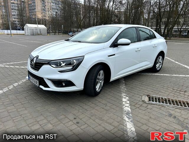 Белый Рено Меган, объемом двигателя 1.5 л и пробегом 97 тыс. км за 13900 $, фото 6 на Automoto.ua