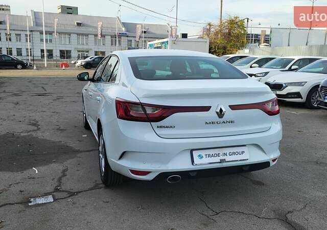 Белый Рено Меган, объемом двигателя 1.5 л и пробегом 128 тыс. км за 14990 $, фото 19 на Automoto.ua